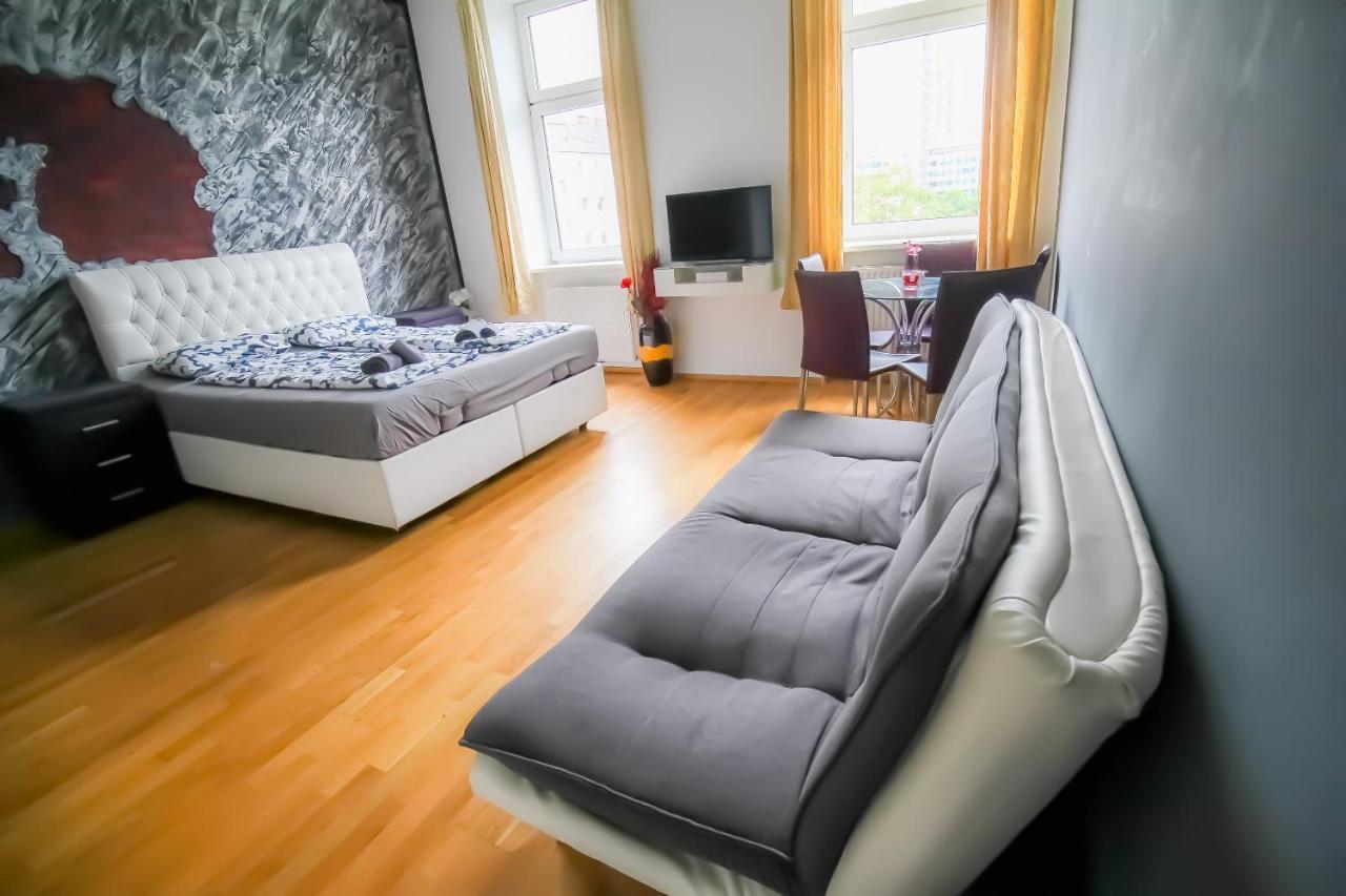 Deluxe Apartment 5P Mm A Виена Екстериор снимка
