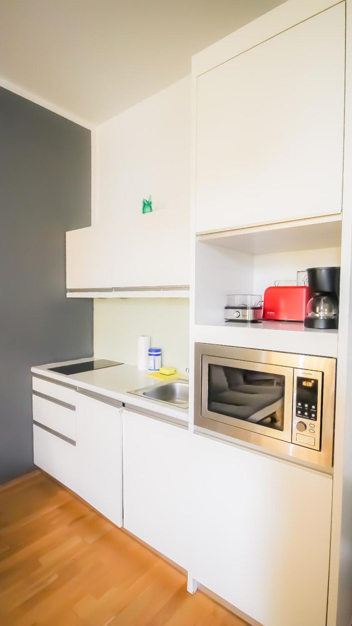 Deluxe Apartment 5P Mm A Виена Екстериор снимка