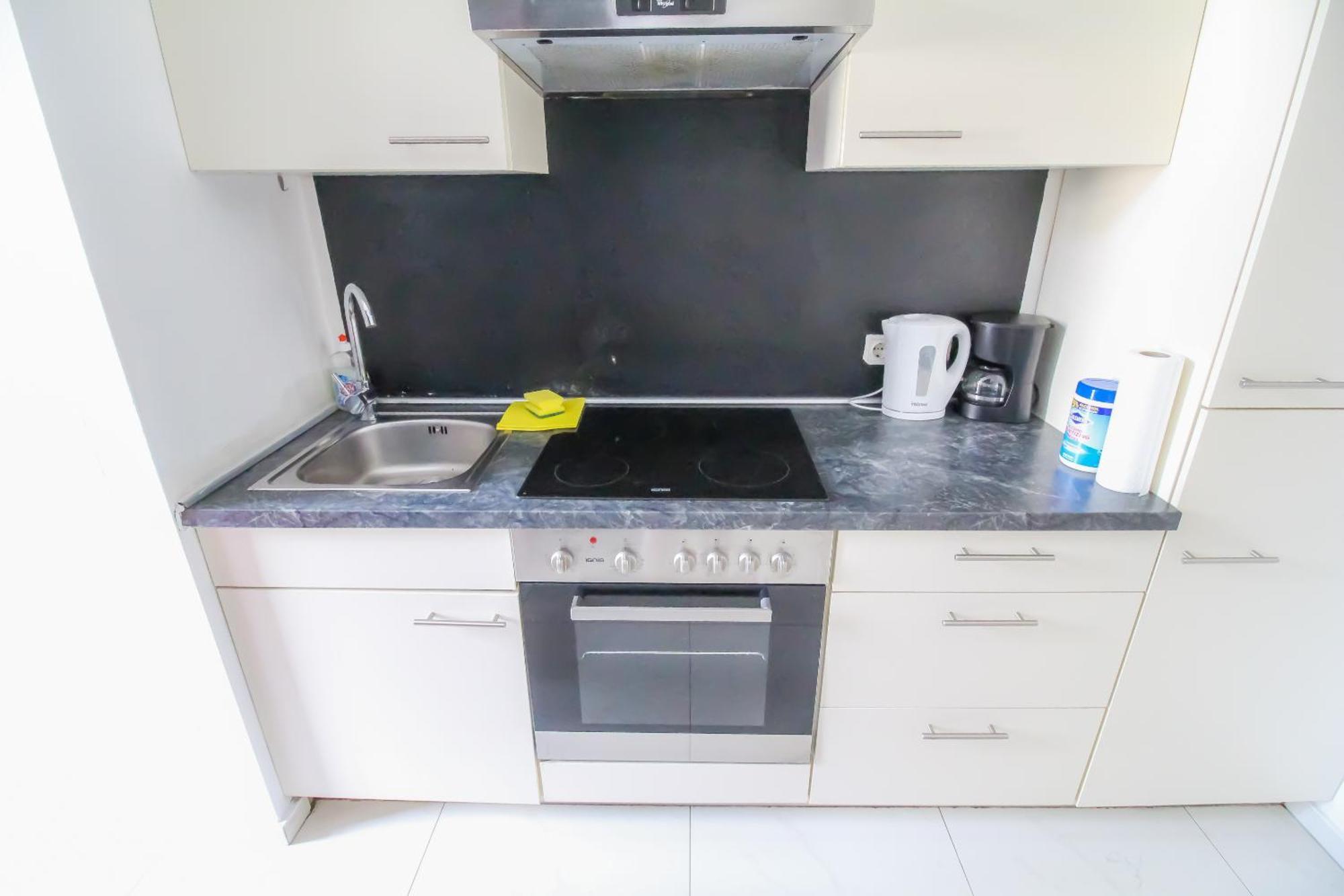 Deluxe Apartment 5P Mm A Виена Екстериор снимка