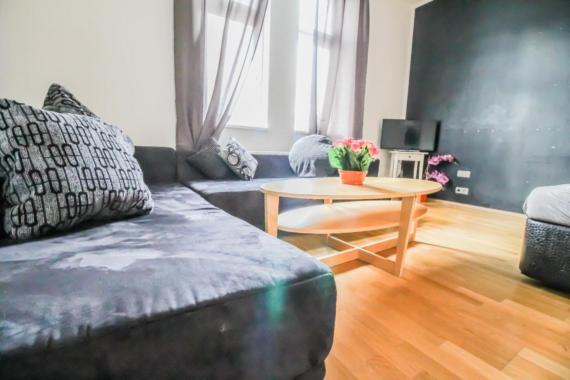 Deluxe Apartment 5P Mm A Виена Екстериор снимка